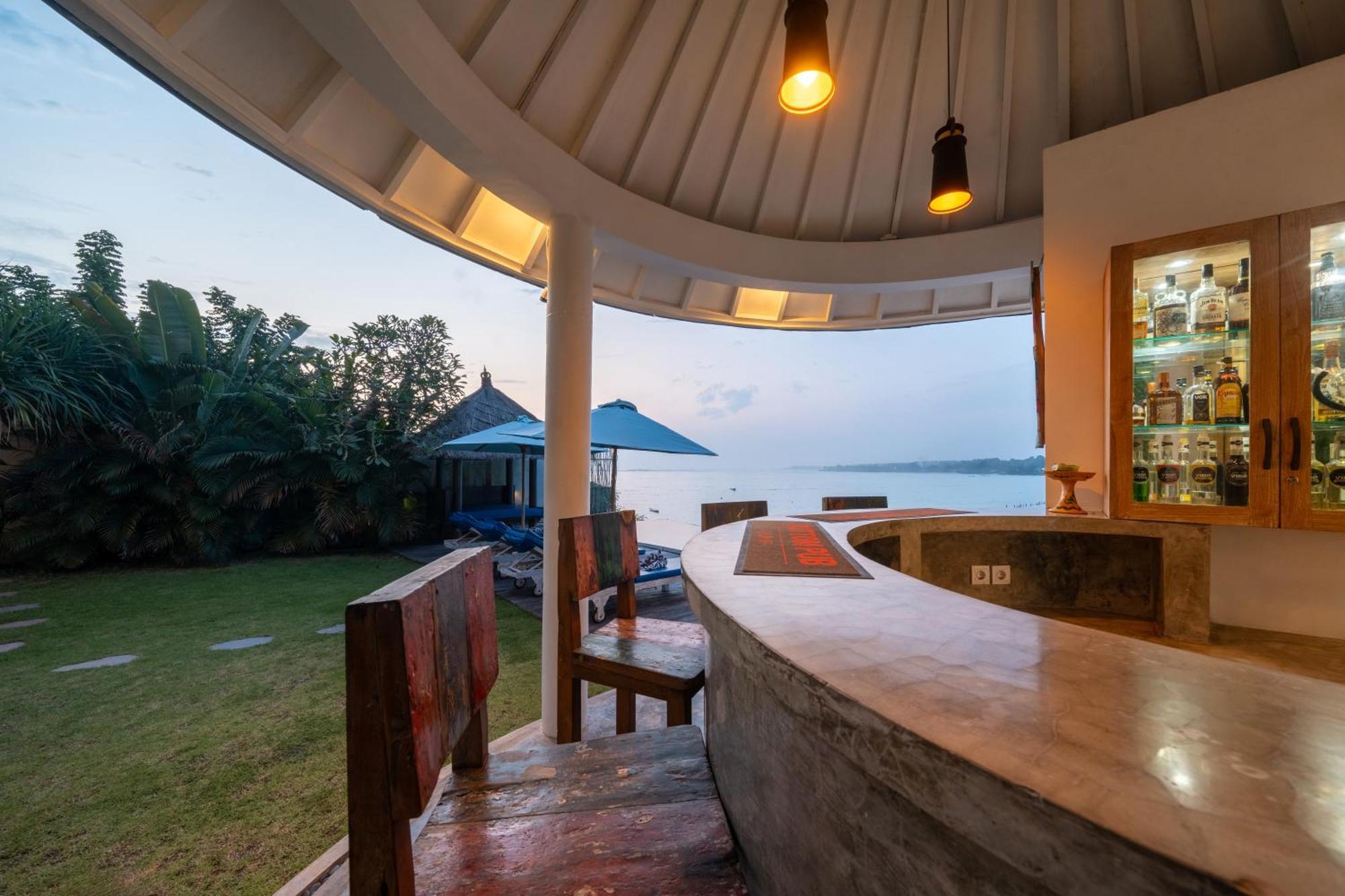 Ceningan Beachside Villa Nusa Lembongan