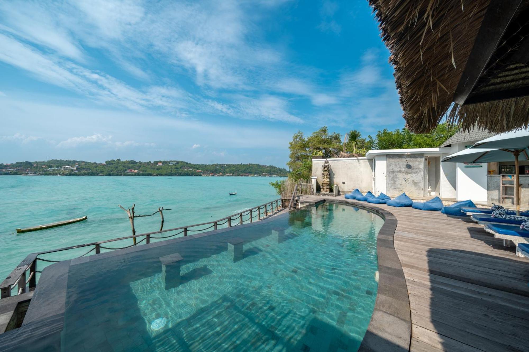 Ceningan Beachside Villa Nusa Lembongan